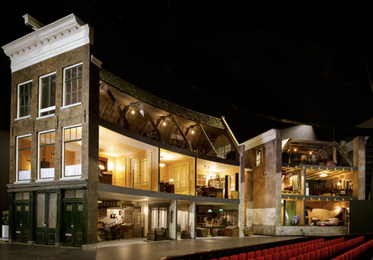 Stage lighting design: a canal-house set in cross-section